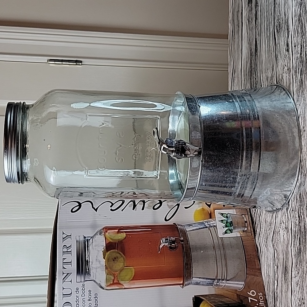 Country Glass Beverage Dispenser with Galvanized Base 1.5gal